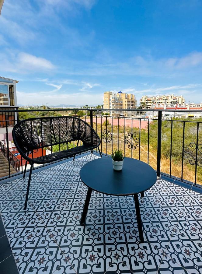 Bonito Apartamento Mar Azul Торевиеха Екстериор снимка